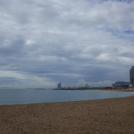 Apartment Luxury 1br With Patio Near The Barcelona