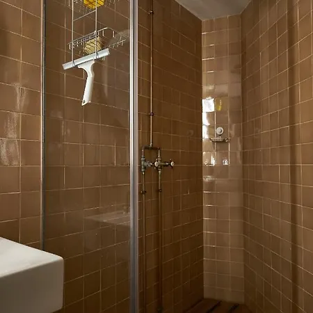 Apartment Luxury 1br With Patio Near The *