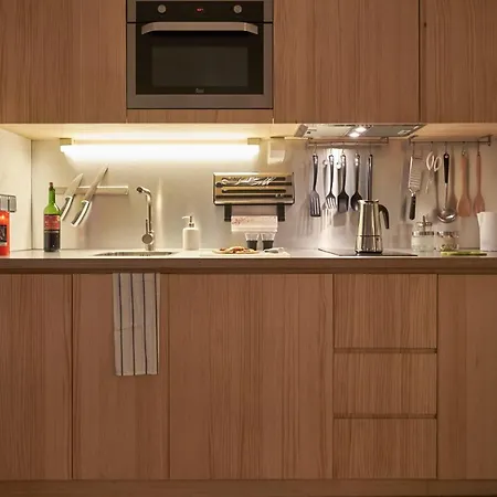 Luxury 1br With Patio Near The *